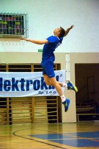 Rafał Wilk na zagrywce